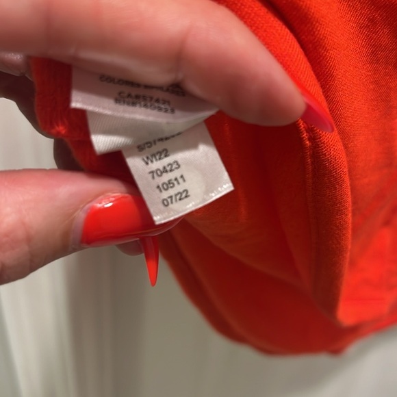 Lou & Grey LOFT Signaturesoft Cowl Neck LIKE NEW CHERRY RED Tunic Top L - Picture 6 of 8